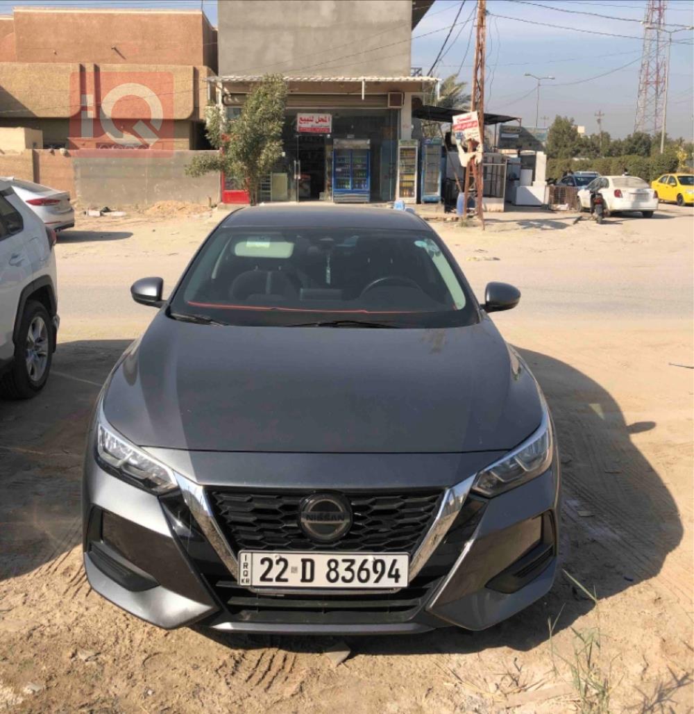 نیسان سێنترا